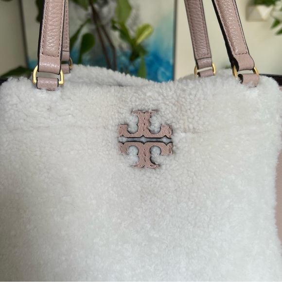 Tory Burch McGraw Shearling Fleece Fur & Leather Tote Bag Sand Beige Pink Ivory - Picture 8 of 16